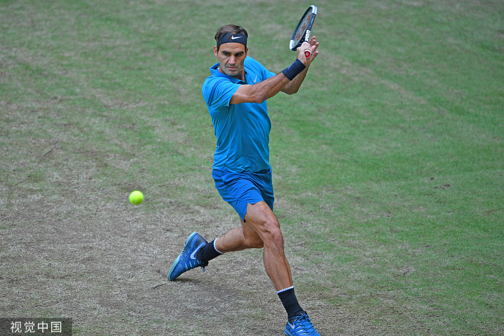 费德勒重返赛场，持续失利首场状态出色，G2观众沸腾！上演精彩一战的简单介绍九游体育